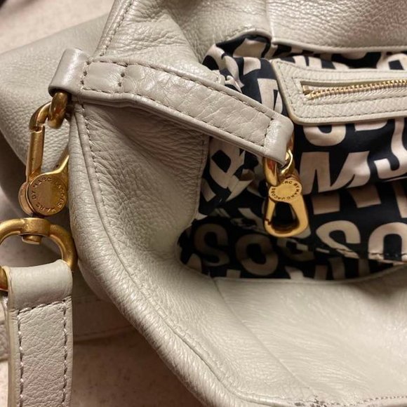 Marc by Marc Jacobs Genuine Soft Cow Leather Bag in Light Gray Color X Large - Picture 6 of 11